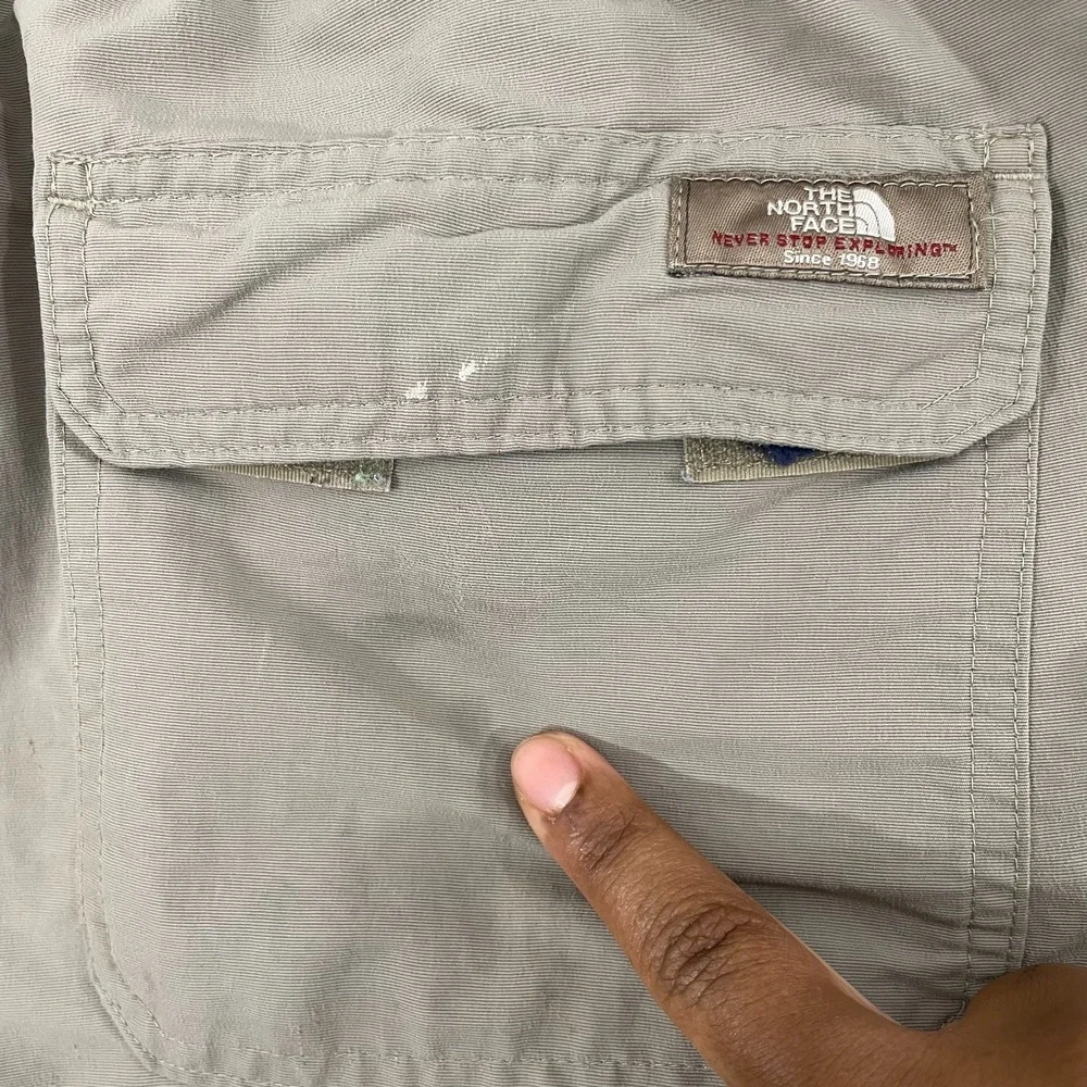 The North Face Shorts Men L Tan Belted Outdoor Hiking Nylon Cargo